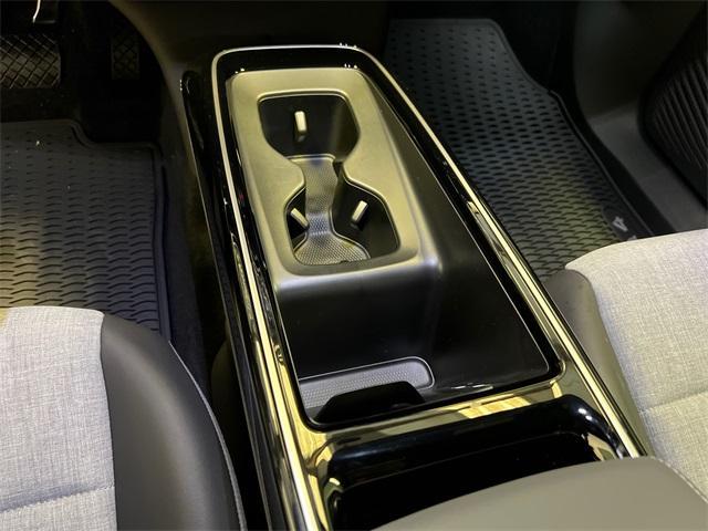 new 2025 Volkswagen ID.4 car, priced at $45,720