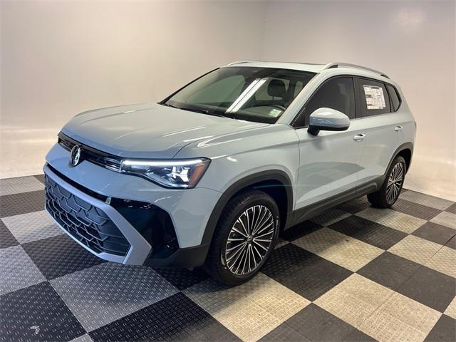 new 2025 Volkswagen Taos car, priced at $31,417