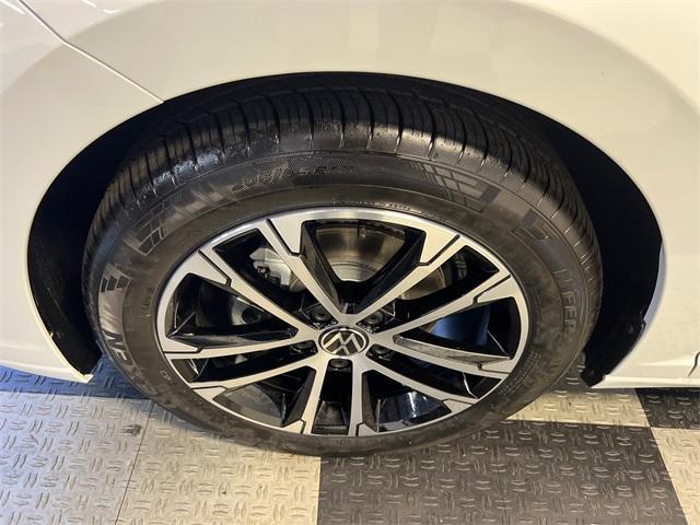 new 2025 Volkswagen Jetta car, priced at $24,699
