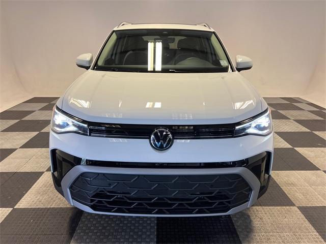 new 2026 Volkswagen Taos car