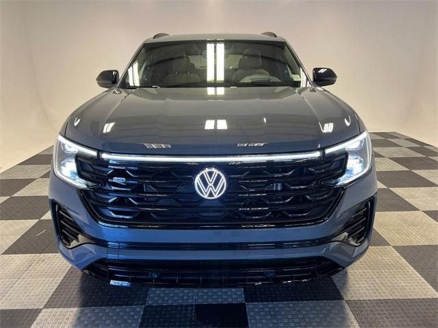 new 2025 Volkswagen Atlas Cross Sport car, priced at $49,174