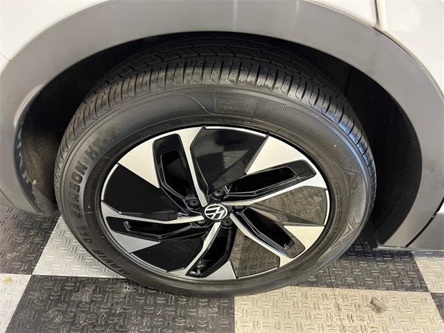 used 2021 Volkswagen ID.4 car, priced at $20,997