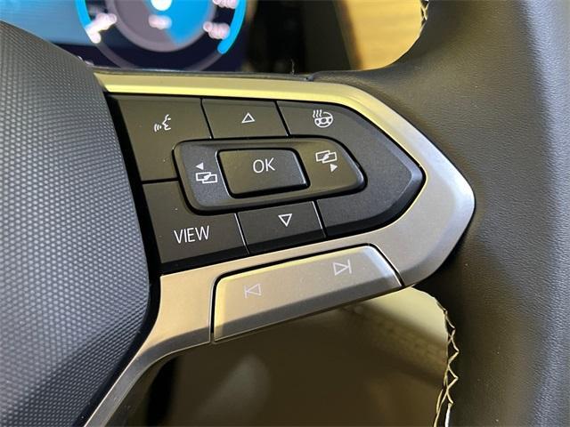 new 2025 Volkswagen Atlas car, priced at $42,423