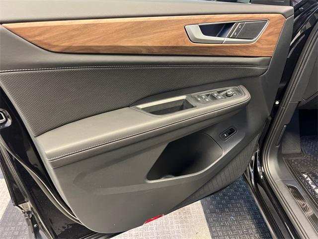 new 2026 Volkswagen Atlas car, priced at $43,305