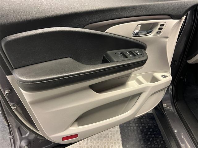 used 2022 Honda Pilot car, priced at $29,497