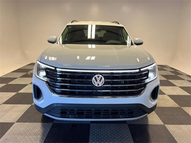 new 2025 Volkswagen Atlas car, priced at $41,613