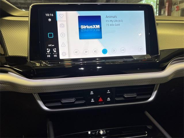 new 2026 Volkswagen Atlas Cross Sport car, priced at $52,261