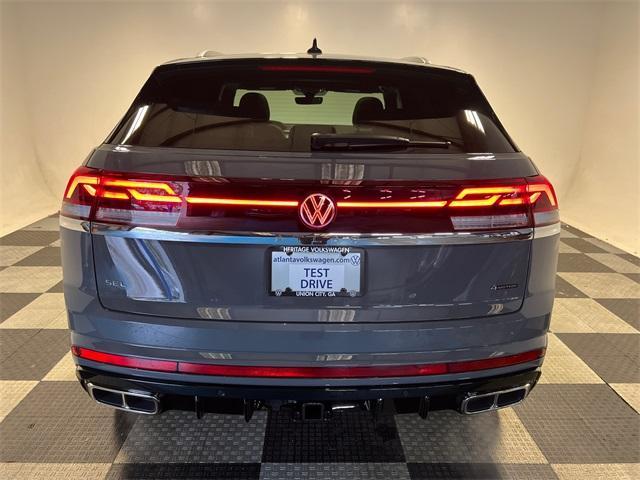 new 2026 Volkswagen Atlas Cross Sport car, priced at $52,261