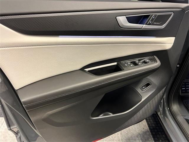 new 2026 Volkswagen Atlas Cross Sport car, priced at $52,261