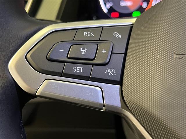 new 2025 Volkswagen Atlas car, priced at $44,334