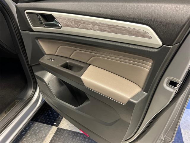 used 2022 Volkswagen Atlas Cross Sport car, priced at $25,497
