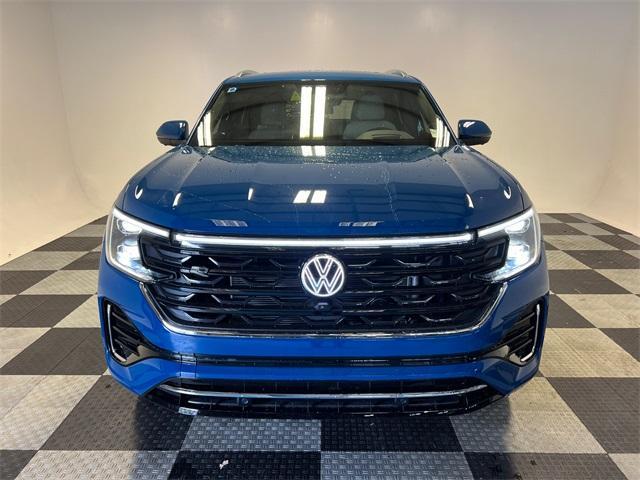 new 2025 Volkswagen Atlas Cross Sport car