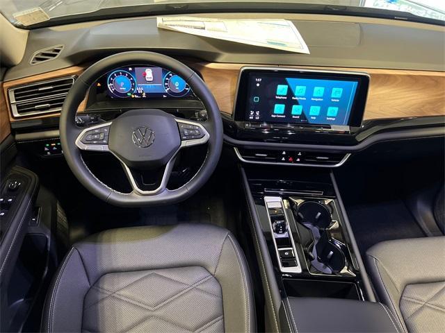new 2025 Volkswagen Atlas car, priced at $41,384