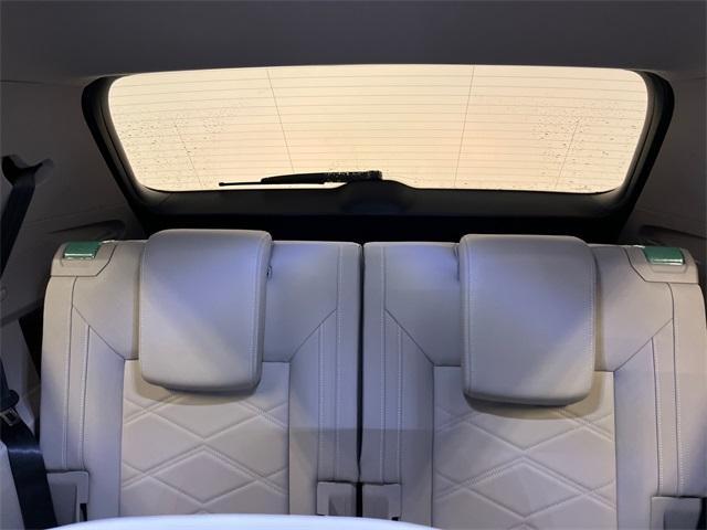 new 2025 Volkswagen Atlas car, priced at $40,372