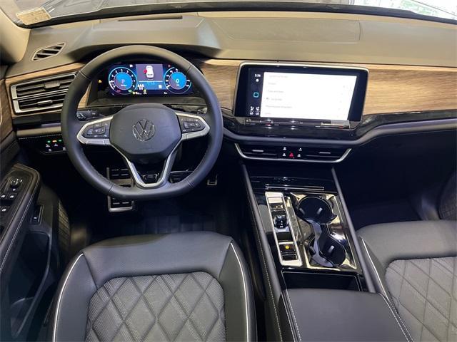 new 2025 Volkswagen Atlas car, priced at $53,565