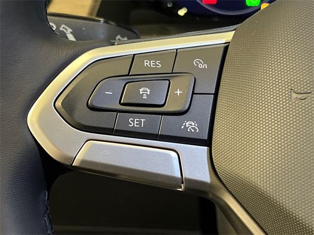 new 2025 Volkswagen Atlas car, priced at $53,565