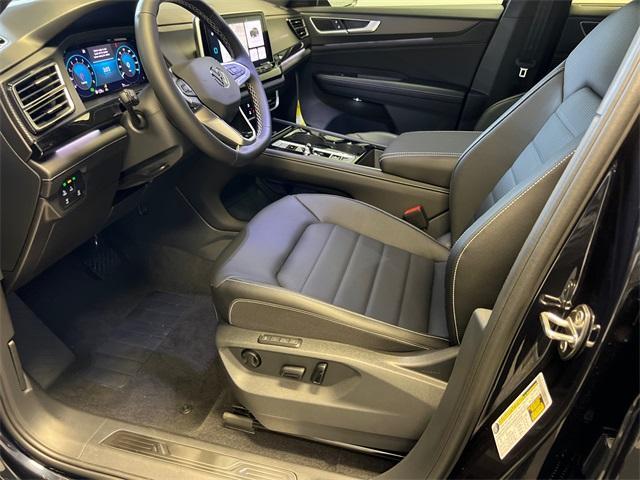 new 2026 Volkswagen Atlas Cross Sport car, priced at $48,480