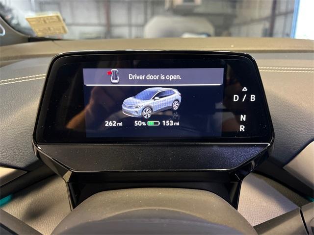 new 2025 Volkswagen ID.4 car, priced at $53,334