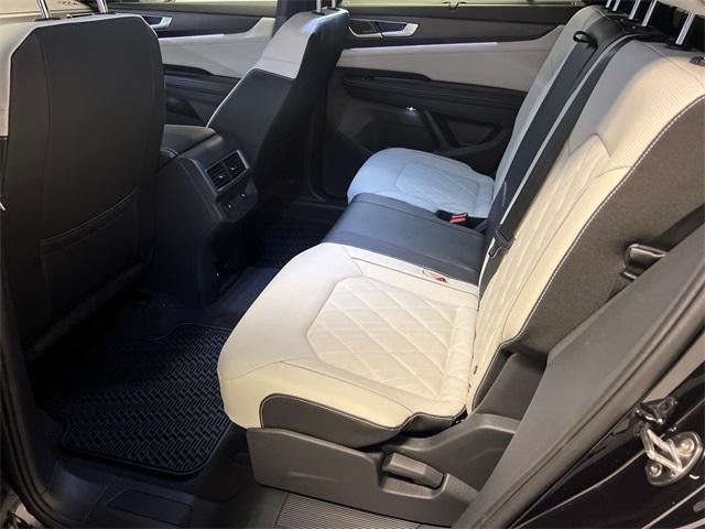 new 2026 Volkswagen Atlas Cross Sport car, priced at $51,739