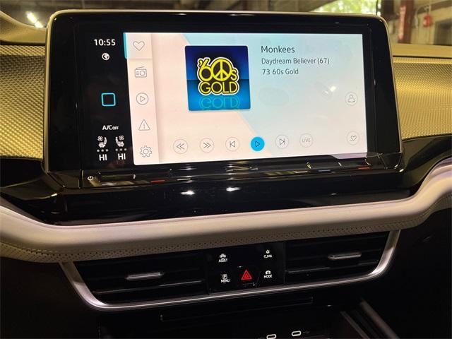 new 2026 Volkswagen Atlas Cross Sport car, priced at $51,824