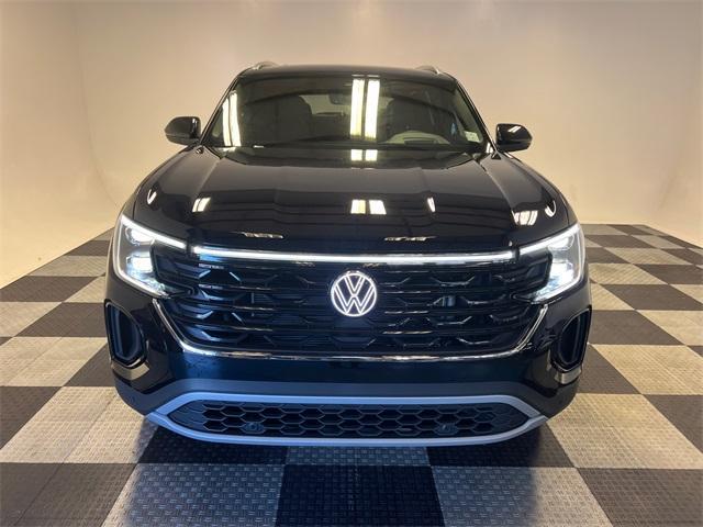 new 2025 Volkswagen Atlas Cross Sport car, priced at $46,853