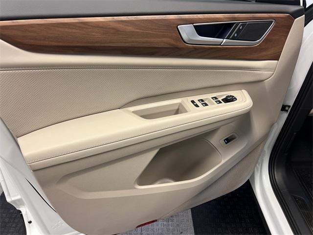 new 2026 Volkswagen Atlas car, priced at $43,657