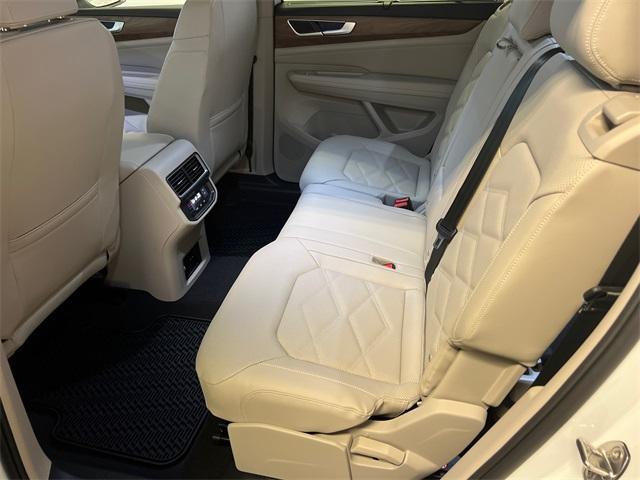 new 2026 Volkswagen Atlas car, priced at $43,657