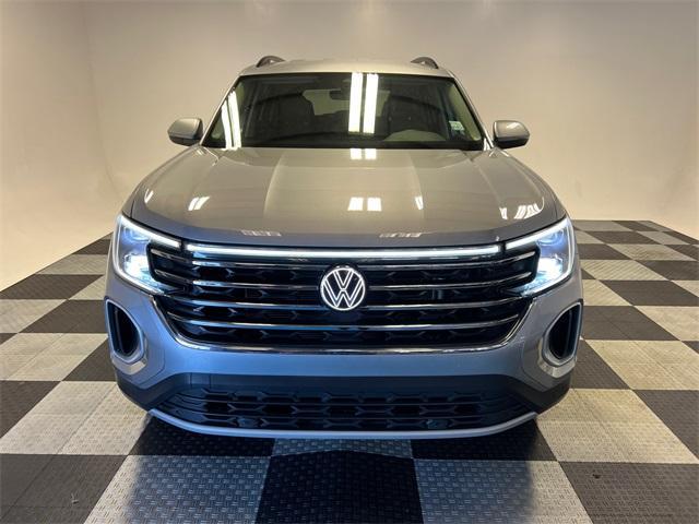 used 2024 Volkswagen Atlas car, priced at $35,497