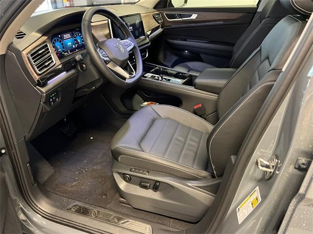 new 2025 Volkswagen Atlas car, priced at $47,093