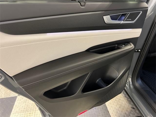 new 2025 Volkswagen Atlas Cross Sport car, priced at $51,519