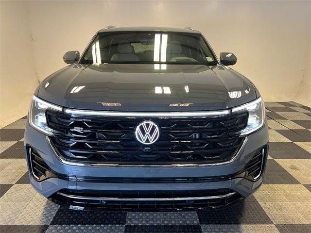 new 2025 Volkswagen Atlas Cross Sport car, priced at $51,519