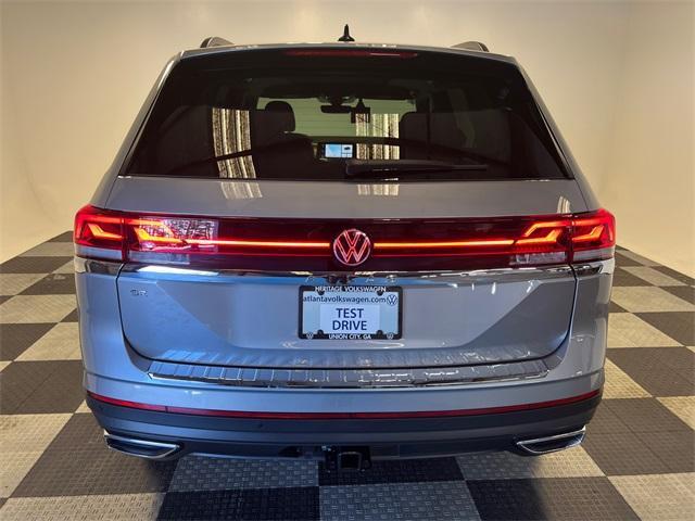 new 2025 Volkswagen Atlas car, priced at $43,596