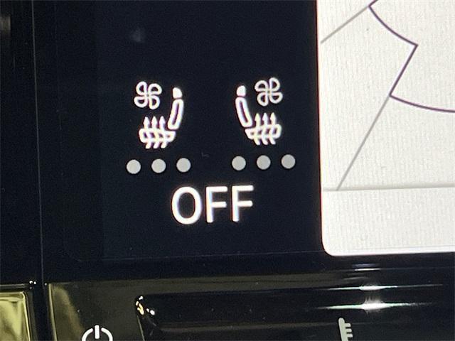 new 2026 Volkswagen Atlas Cross Sport car, priced at $42,570