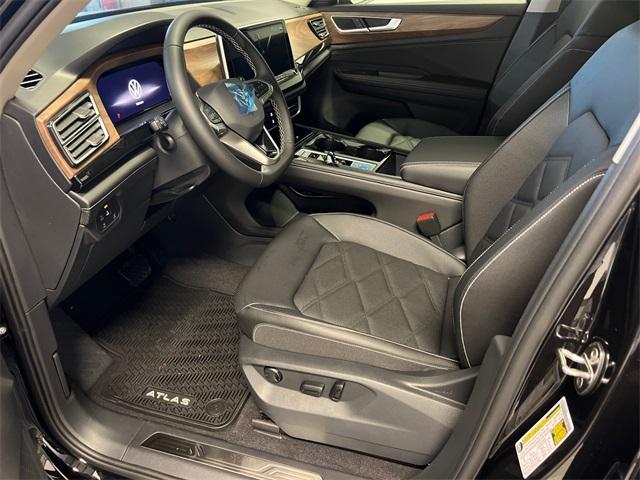 new 2026 Volkswagen Atlas car, priced at $43,306