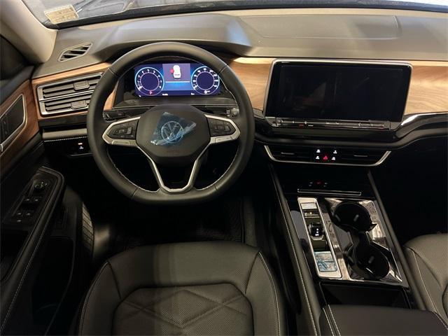 new 2026 Volkswagen Atlas car, priced at $43,306