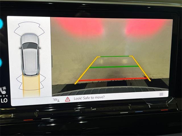 new 2026 Volkswagen Atlas car, priced at $43,306