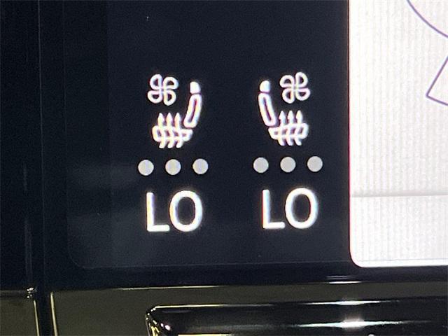 new 2026 Volkswagen Atlas car, priced at $43,306