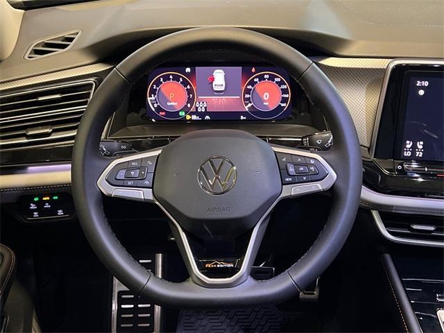 new 2025 Volkswagen Atlas car, priced at $44,801