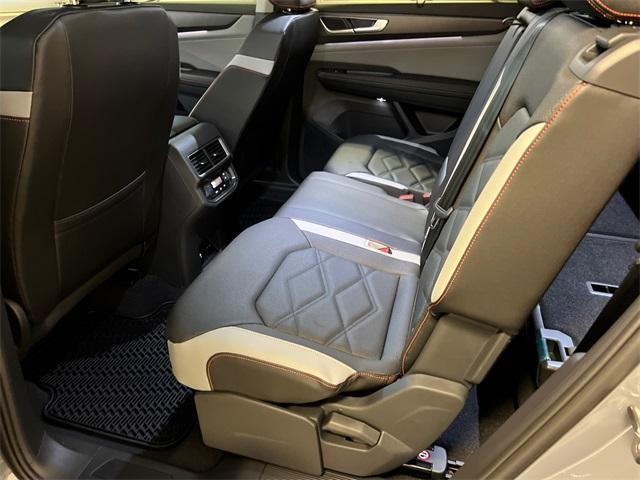 new 2025 Volkswagen Atlas car, priced at $44,801