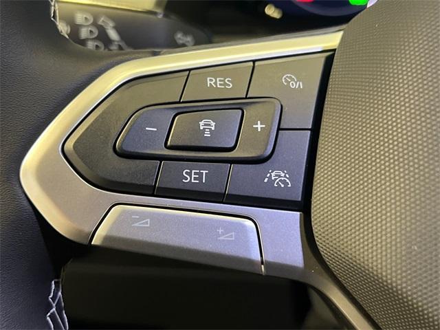 new 2025 Volkswagen Atlas Cross Sport car