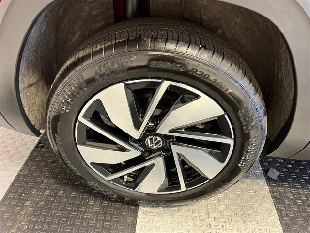 used 2024 Volkswagen Atlas car, priced at $39,997