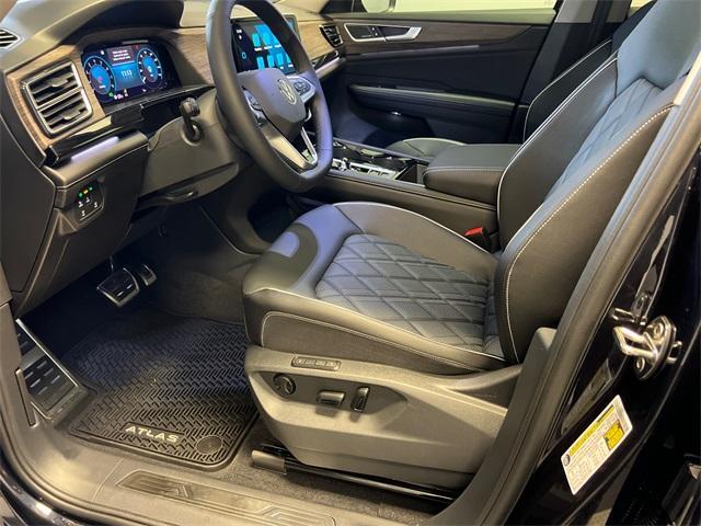 new 2026 Volkswagen Atlas car, priced at $53,801