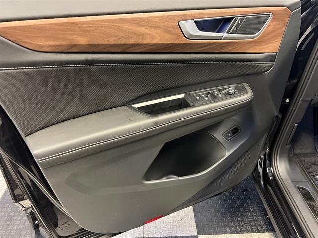 new 2026 Volkswagen Atlas car, priced at $43,818