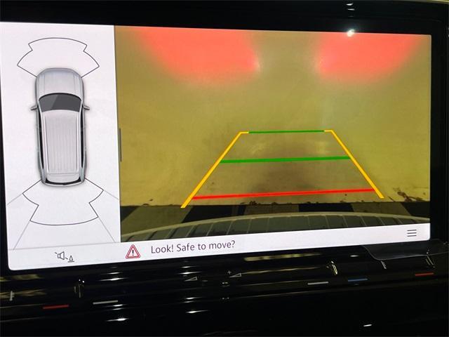 new 2026 Volkswagen Atlas car, priced at $43,818