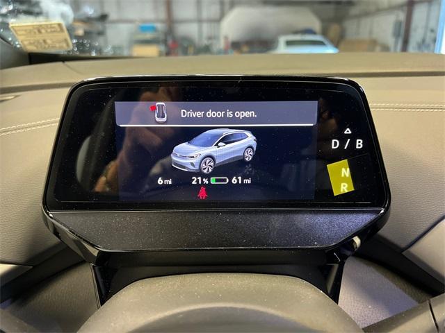 new 2025 Volkswagen ID.4 car, priced at $52,937