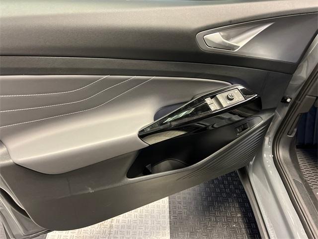 new 2025 Volkswagen ID.4 car, priced at $46,065