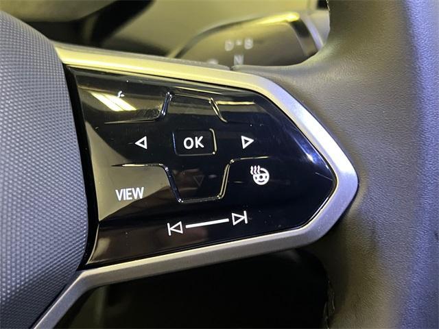 new 2025 Volkswagen ID.4 car, priced at $46,065