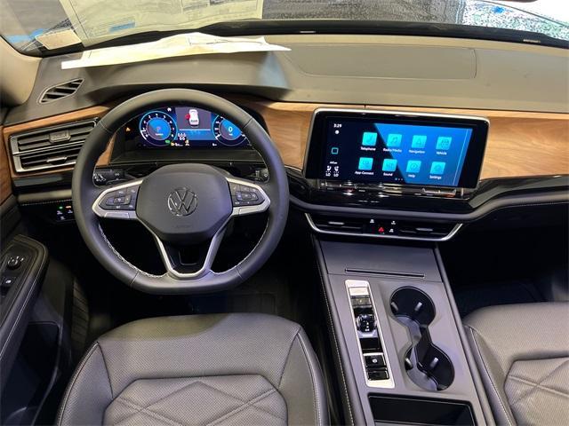 new 2025 Volkswagen Atlas car