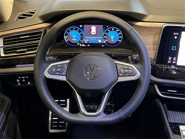 new 2025 Volkswagen Atlas car, priced at $52,565