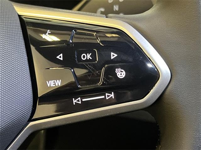 new 2025 Volkswagen ID.4 car, priced at $55,791